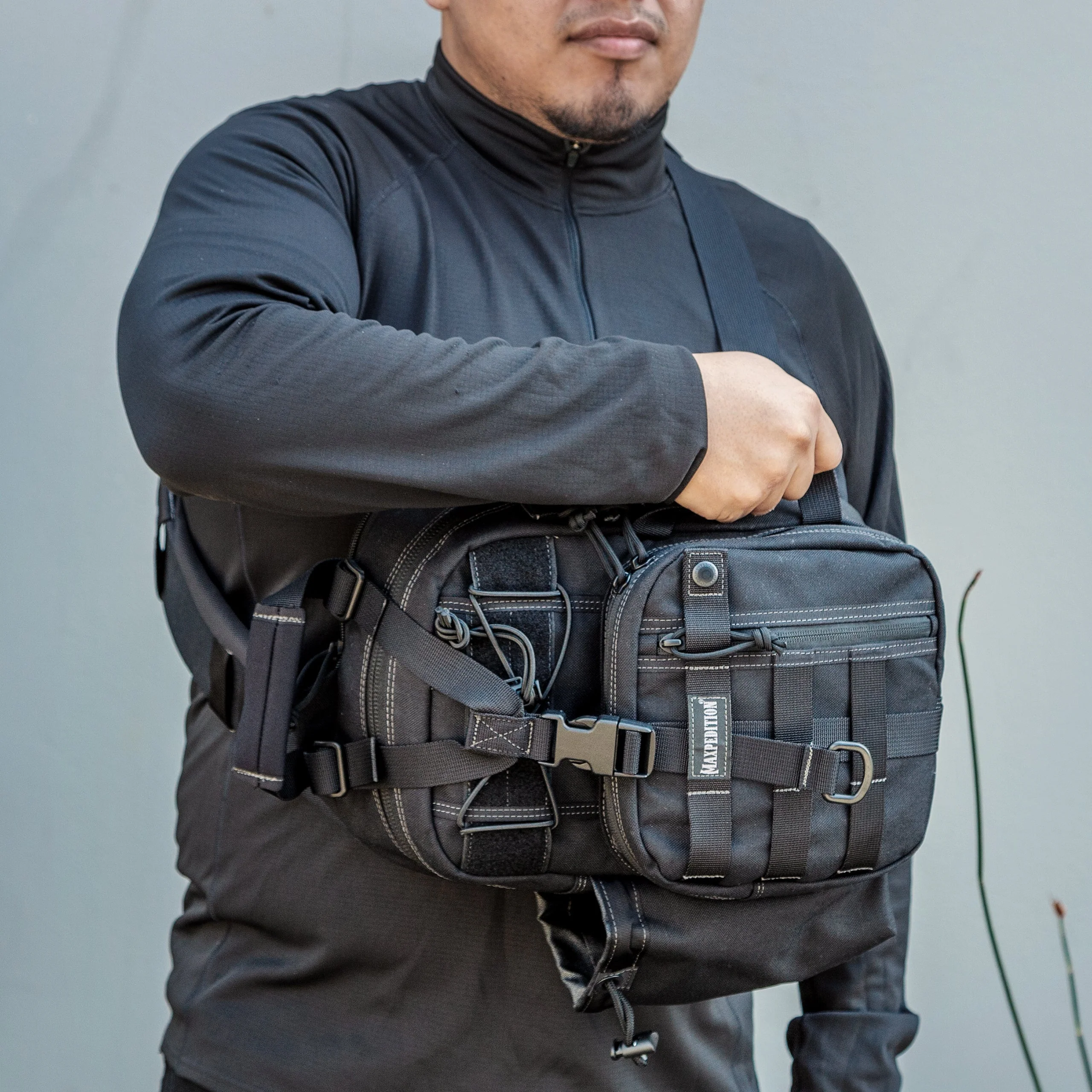 Noatak Gearslinger (Black) (Buy 1 Get 1 Free. Mix and Match in Multiples of 2. All Sales Final.) - Image 10